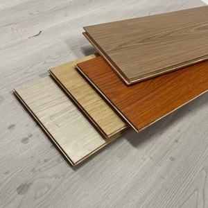 Nouveauté : Parquet multicouche en bois d'ingénierie, design moderne, bouleau, installation par clic, pour salon, extérieur, villa - Product Image 1