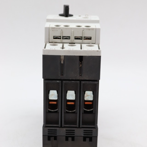 Nieuwe en originele 3RV1031-4HA10 sensor op voorraad in magazijn PLC programmeercontroller - Product Image 1