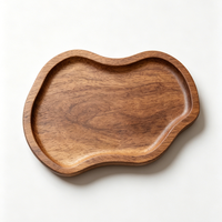 Plateau de service en bois d'acacia naturel irrégulier, plateau à dessert en bois massif en forme de nuage, plateau lisse et sûr pour les aliments, idéal pour le café
