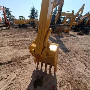 รถขุดขนาดเล็ก Komatsu PC55 มือสอง 5 ตัน รุ่นปี 2020 พร้อมปั๊ม KYB และเครื่องยนต์ Komatsu บุ้งกี๋ 0.35 ลบ.ม. กำลัง 46 กิโลวัตต์ สำหรับตรวจสอบด้วยวิดีโอ - Product Image 5