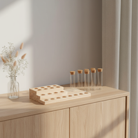 Étagère de rangement et de présentation d'huiles essentielles moderne et durable en bois de pin sur mesure à trois niveaux avec plateau à roulettes pour flacons de 5/10/15/20 ml