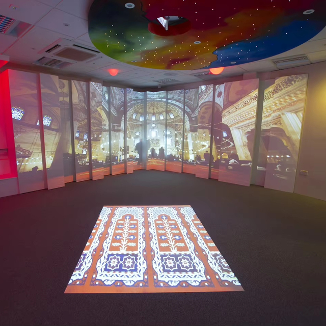 Interactive Projection Games Software for Wall and Floor System