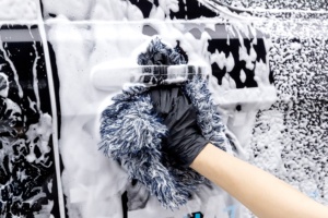 Gant de lavage de voiture en microfibre OEM 850 GSM double face avec poignée de pouce, super absorbant, prix usine - Product Image 6