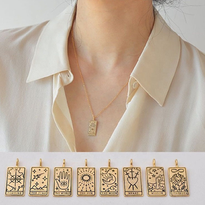 Colgante collar con chapado en oro para mujer, Arcania, horóscopo, tarjeta de Tarot, acero inoxidable, joyería Vintage - Product Image 3