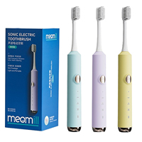 Cepillo de dientes eléctrico de viaje portátil Mini 2 minutos Temporizador inteligente Recordatorio de 30 segundos Vibración suave para dientes sensibles