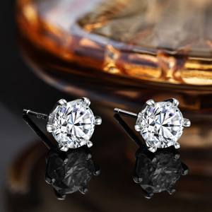 Boucles <span class=keywords><strong>d</strong></span>'oreilles classiques en argent sterling 925, 6,5 mm, 1 carat, couleur <span class=keywords><strong>D</strong></span>, VVS, moissanite <span class=keywords><strong>ronde</strong></span> taille brillant, pour hommes et femmes, vente en gros de bijoux - Product Image 2