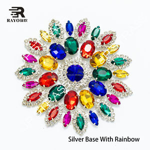 <span class=keywords><strong>Applique</strong></span> florale 3D en forme de chaîne, ornée de strass en <span class=keywords><strong>verre</strong></span> colorés personnalisables, à coudre, vente en gros - Product Image 3