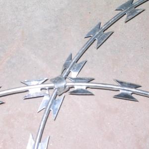 <span class=keywords><strong>Alambre</strong></span> de púas galvanizado BTO-22 para construcción, venta directa de fábrica al por mayor - Product Image 6