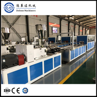 Fabricants d'extrudeuses de plastique UPVC/PVC/WPC/PE, ligne de production d'extrusion de profilés pour fenêtres à persiennes, cadre/coin/profil, machine DELENO
