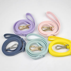 Bajo MOQ PVC color encantador perro Correa y collar ajustable partido metal hardware mascota <span class=keywords><strong>boutique</strong></span> más barato al por mayor - Product Image 6