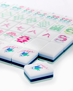 Oh My Mahjong: Set di Tessere Mahjong Americane di Lusso in Turchese, 4 Strati in Acrilico, Portatile e di Alta Qualità per Riunioni di Amici e Feste - Product Image 2