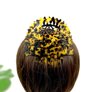 Pettini per capelli tartarugati con forme Vintage incise per Samoan Hawaiian Tongan people Hiar wear - Product Image 4