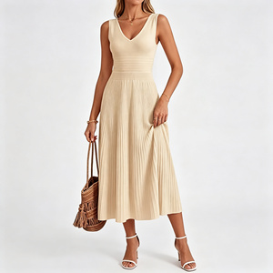 Abbigliamento Femminile alla Moda, <span class=keywords><strong>Vestiti</strong></span> in Viscosa con Scollo a V, Senza Maniche, Plissettati, Lunghezza Media, Abito Casual - Product Image 3