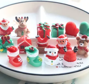 Xmas presépio Bonecas Casa grinalda boneco neve Papai Noel caixa de presente veados urso meias Árvore Miniatura Natal figuras para ouddoor