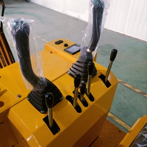 Batterie au lithium de marque Ant <span class=keywords><strong>mini</strong></span> <span class=keywords><strong>pelle</strong></span> électrique 0,5 tonne 0,6 tonne 0,7 tonne 0,8 tonne à vendre avec <span class=keywords><strong>chargeur</strong></span> double vitesse - Product Image 4