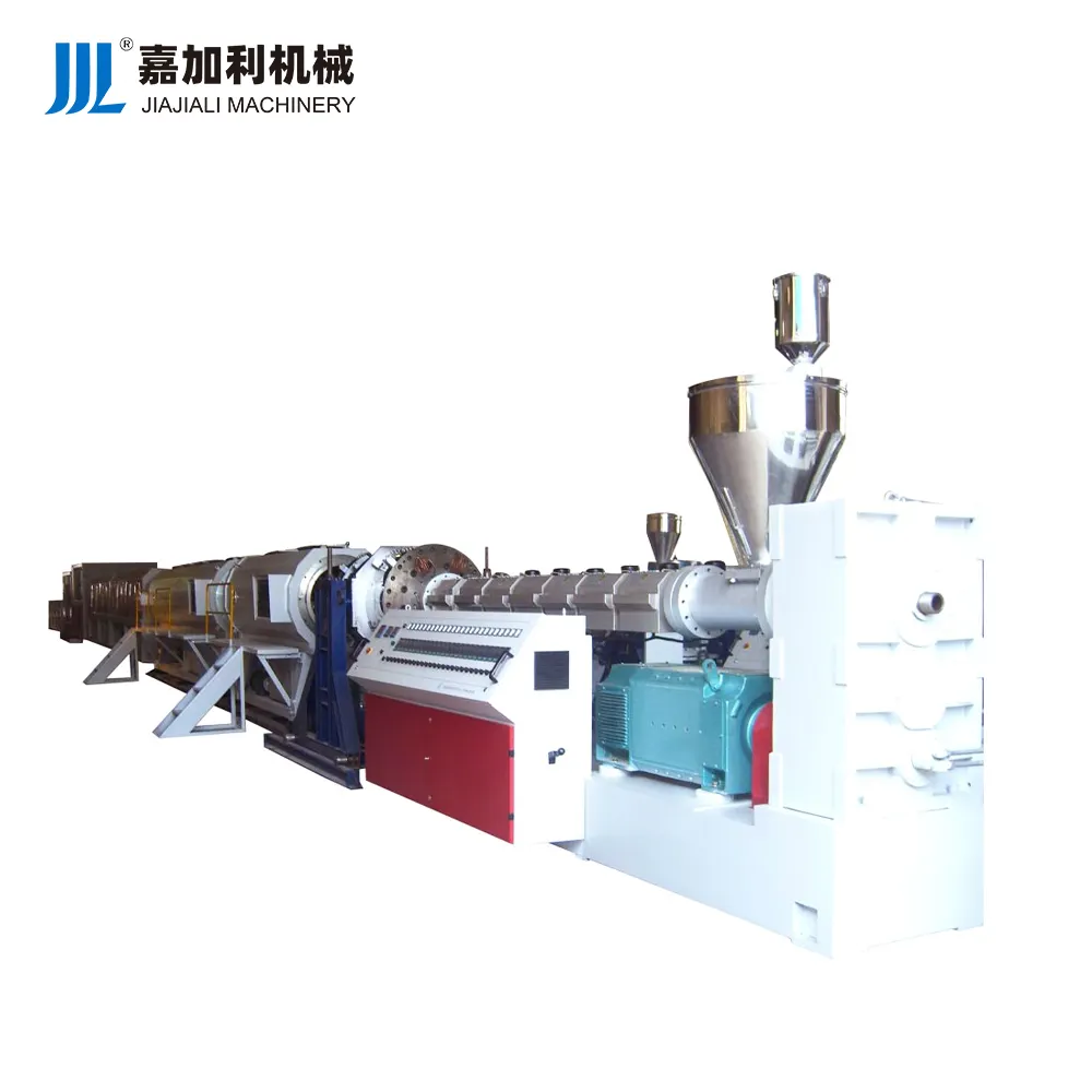 Ligne de production de tuyaux Machine de découpe de tuyaux en plastique PVC Machine d'extrudeuse de fabrication de tuyaux en plastique PVC
