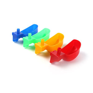 Bebedero automático amarillo de codorniz <span class=keywords><strong>para</strong></span> jaula de codorniz <span class=keywords><strong>para</strong></span> uso doméstico agrícola y venta al por menor Material PP duradero Nuevo - Product Image 1