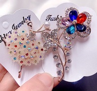 Broches tendance pour femmes, plaquées or, avec zircon coloré, imitation perle et motif Fritillaria, bijoux élégants en forme de fleur de paon, cadeau