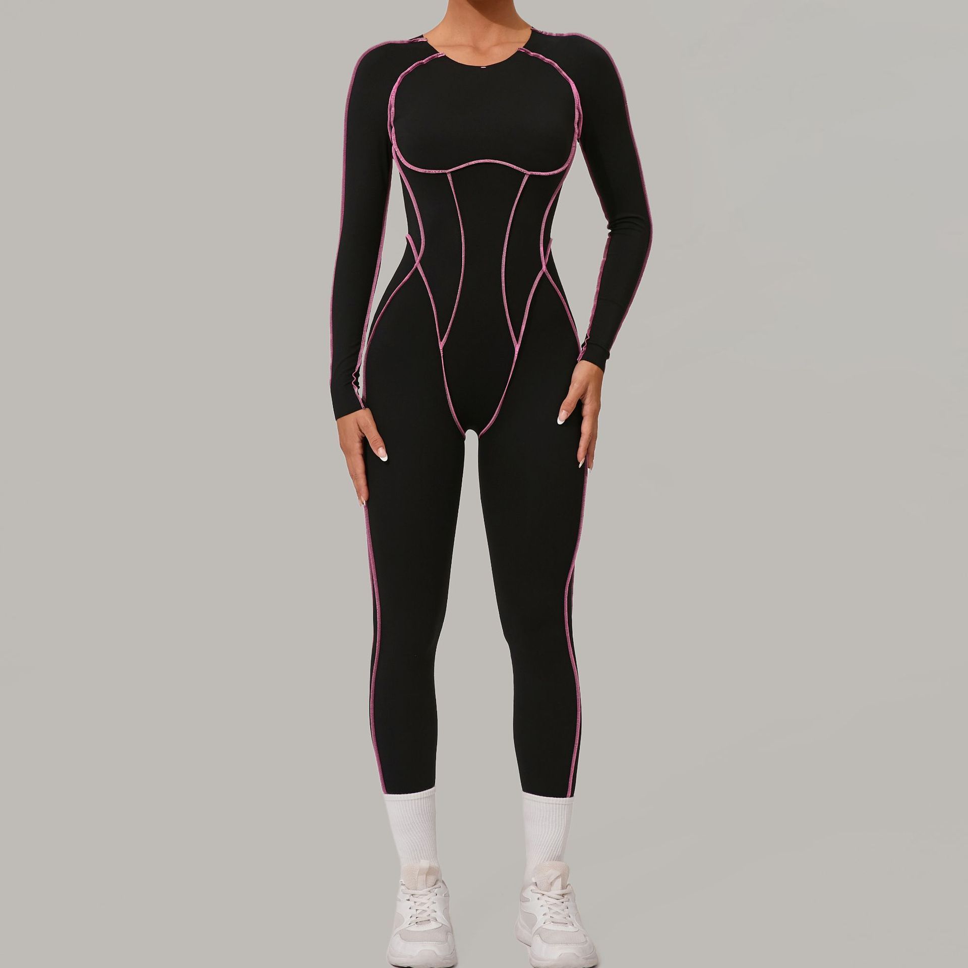 Three Dimensional Backless Design Long Sleeved Lightweight Breathable Nylon Spandex Blend Color Matching Yoga Suit for Sports