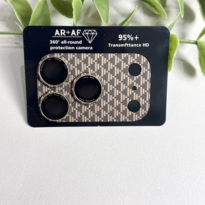 واقي عدسة الكاميرا الخلفية الجديد من ألياف الكربون والمعدن لعام <span class=keywords><strong>2026</strong></span> لهاتف آيفون 17 برو ماكس و17 برو - Product Image 2
