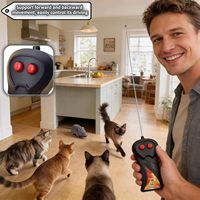 Souris en peluche interactive sans fil réaliste à télécommande pour chats et chiens, mouvements avant/arrière, jouet d'intérieur pour animaux de compagnie