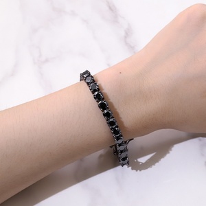 หยูอิง แบล็ค มอสซาไนต์ พร้อมสร้อยเทนนิสชุบทองดำ ขนาด 2-5 มม. สร้อยเทนนิสเงินสำหรับผู้ชาย ผู้หญิง สร้อยข้อมือ สร้อยคอ - Product Image 4