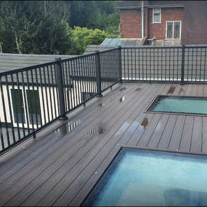 <span class=keywords><strong>Ringhiera</strong></span> del balcone in ferro con linee in acciaio solido, resistente e durevole, i punti di saldatura sono assemblati ordinatamente - Product Image 1