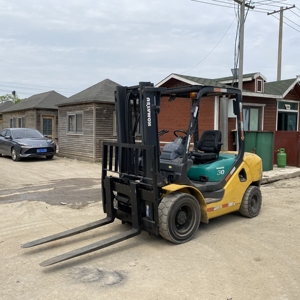 Hot Sale Japan Second-hand KOMATSU FD30 <b>Forklift</b> Used Electric Komatsu Fd30 <b>Forklift</b> for sale - Product Image 2