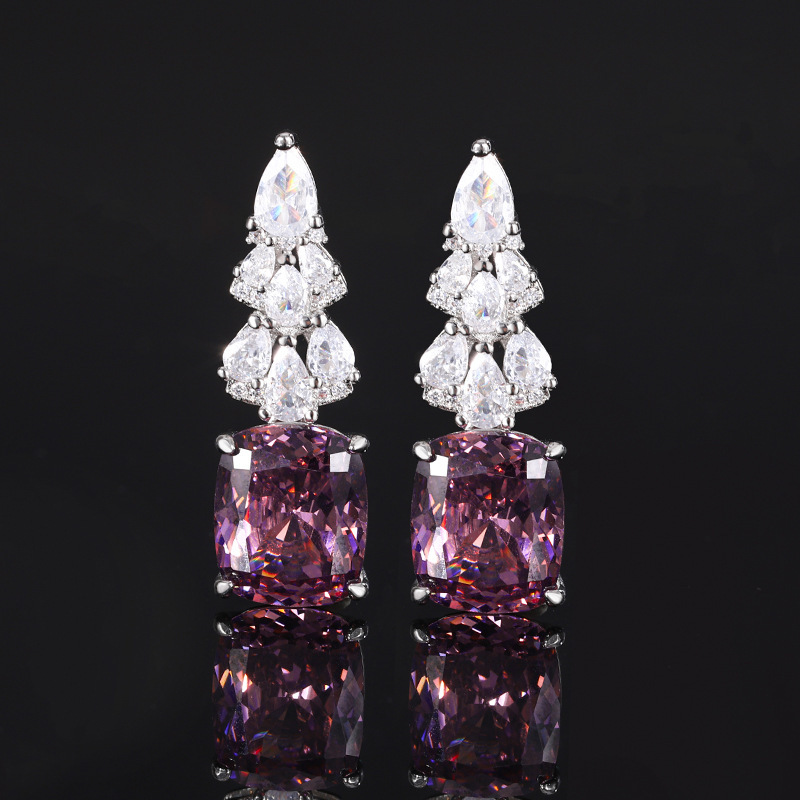 Bird's Nest cut dried rose ear studs