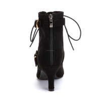 Nouvelles bottes de jazz montantes en daim noir pour femme 2026, à lacets, avec boucle métallique, chaussures de danse latine, semelle entièrement en caoutchouc pour hip-hop 7 cm