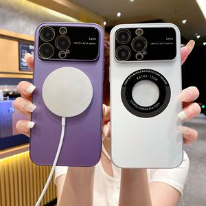 Étui de téléphone rigide magnétique personnalisé résistant aux chocs pour entreprise - Product Image 2