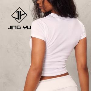 T-shirt blanc de luxe imprimé personnalisé, col rond, haut court en coton pour femmes - Product Image 2