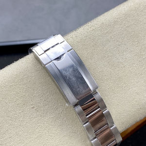 Reloj automático de diseñador de lujo para hombre, esfera de meteorito 904L, zafiro, luminoso, resistente al agua, características de reserva de energía, hecho hueco en China - Product Image 6