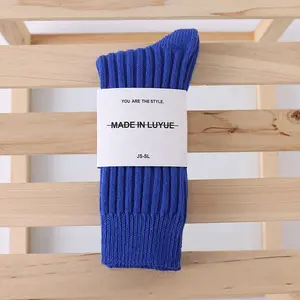 Streetwear Chaussettes bleu tube mi-mollet à coussin sport pour homme Chaussettes de course athlétiques pour adolescents - Product Image 1