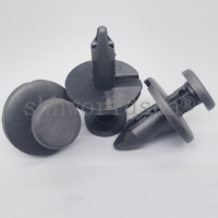 100 pièces/sac Clip en plastique pour Chrysler 6506132AA