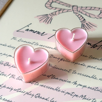 Romantische Herzförmige Rauchfreie Kerze mit Sojawachs Sanftes Leuchten Geeignet für Valentinstag Überraschung Hochzeitstisch
