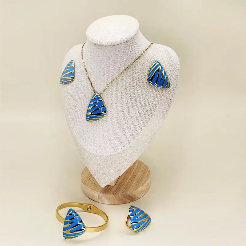 Conjunto de joias de noiva para noiva, pingente de corrente banhado a ouro 18K, pingente de ondulação de água, colar e brincos, pulseira de estilo étnico