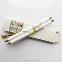 Parchemin de mariage de couleur Beige Offre Spéciale personnalisé avec boîte Invitation de mariage de défilement royal Cartes de menu d'anniversaire personnalisées