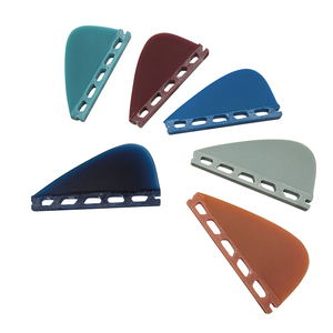 2025 nueva aleta pequeña para centro de Surf tamaño KC(1 unids/set) <span class=keywords><strong>aletas</strong></span> de tabla de surf de fibra de vidrio de Color personalizado para deportes acuáticos - Product Image 1