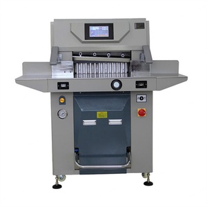 Machine de découpe de papier hydraulique automatique 5312PX, contrôlée par PLC, coupeur biseauté, largeur 530 mm, motorisée et programmée - Product Image 3