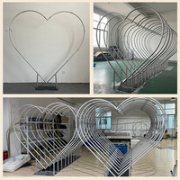 Arche en aluminium créative en forme de cœur, support de toile de fond portable et durable pour décorations de fête, arrière-plan de mariage, ballons et fleurs