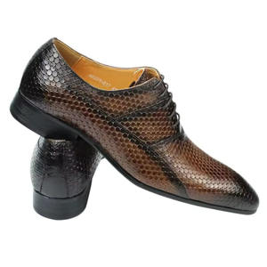 Zapatos de vestir y Oxfords de cuero para hombre con diseño retro de verano, estilo ejecutivo exquisito, parte superior de cuero con relieve y tallado. - Product Image 6