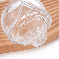 Flacon de parfum en verre personnalisé 120 ml, luxe, rond, en forme de rose, transparent, vide, prix de gros, pot à parfum, diffuseur en verre