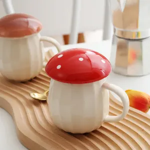 Tasse à thé champignon unique Creative Nordic Home Tasses à lait en céramique Offre Spéciale 3d Tasse à café faite à la main avec couvercle
