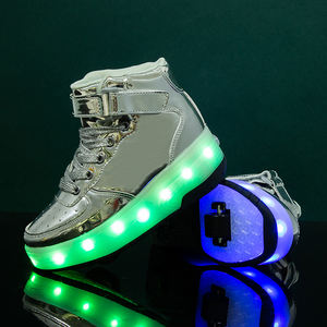 Zapatos de patinaje sobre <span class=keywords><strong>ruedas</strong></span> de doble rueda Zapatos de patín de <span class=keywords><strong>ruedas</strong></span> para niños <span class=keywords><strong>con</strong></span> <span class=keywords><strong>zapatillas</strong></span> de luz LED - Product Image 2