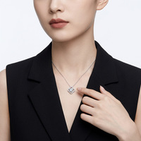Pendentif Moissanite Chic Transfrontalier en Forme de Gourde Sertie de Diamants, Collier Ras-du-Cou Minimaliste Moderne avec Chaîne Flash O pour Femme au Quotidien
