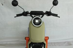 دراجة نارية كهربائية حضرية بقوة 500 واط و800 واط و1000 واط، بطارية ليثيوم 60 فولت 50 أمبير في الساعة، تخصيص مصنعي، مدى طويل يصل إلى 150 كم، موديل مونستر يو2 - Product Image 5