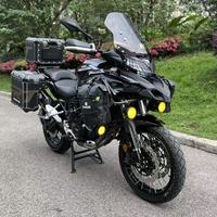 Moto d'occasion à essence Benelli TRK 502X ADV, moteur bicylindre 500cc, réservoir 20L, ABS double canal