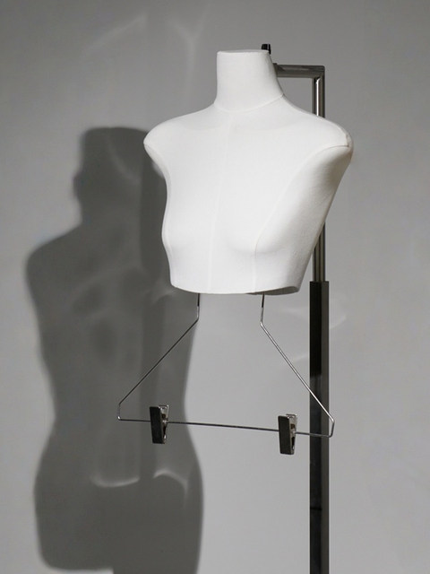 Hanging Stand Adult Female Full-Body Flat-Bodied Flat-Chested Clothing Store Window Display Mannequin Props