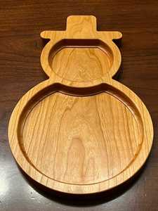 Ensemble de plateaux en bois d'acacia faits à la main, durables, écologiques, en bois naturel, parfaits pour servir les repas, servir des collations - Product Image 2
